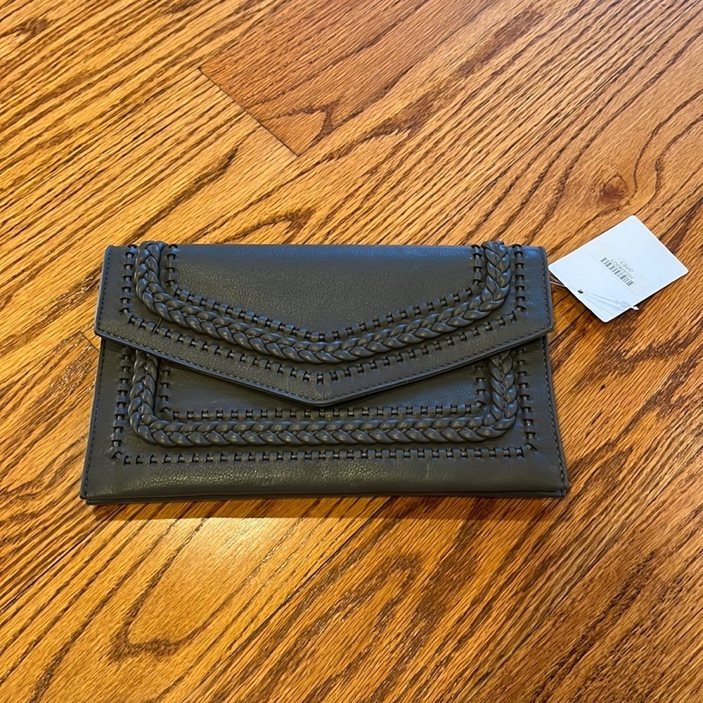 NWT Woman’s Grey Clutch